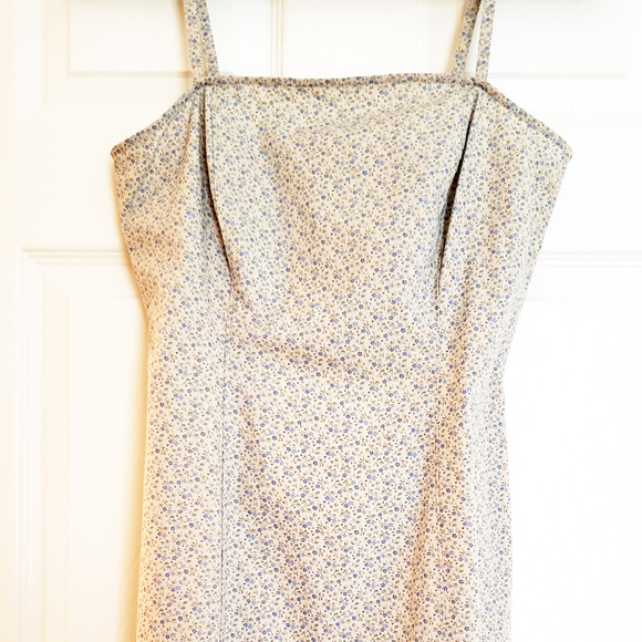 gap Dresses & Skirts - Gap Sundress - Removable Straps - Size 4